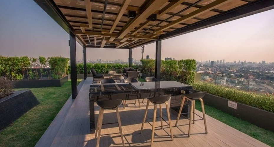 rooftop area