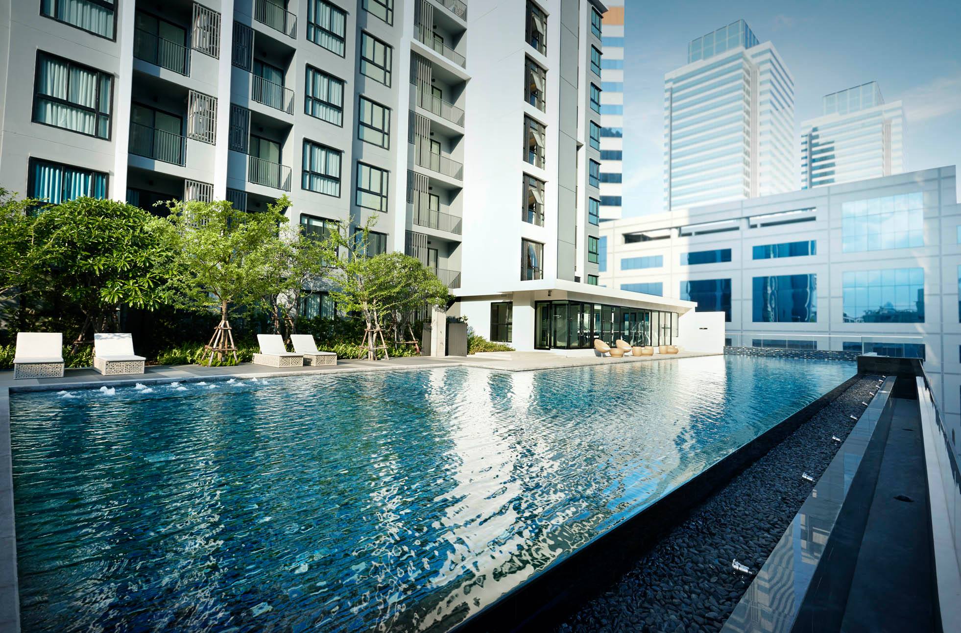pool