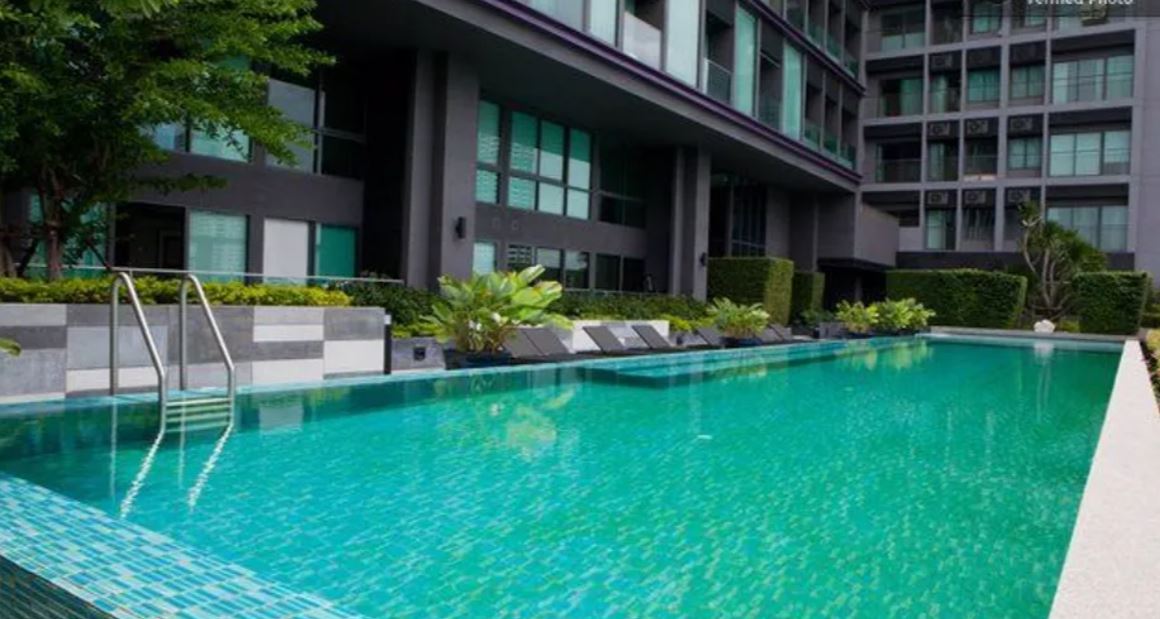 pool