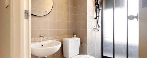 toilet 2