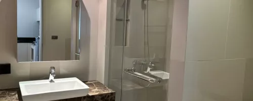 2 bedroom